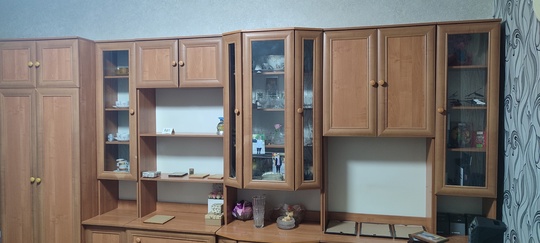 Продам стенку состояние хорошее. 
Цена