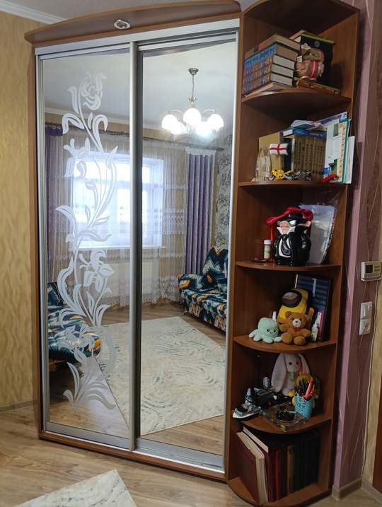 Продам шкаф купе в отличном