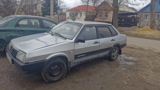 Продам ваз 21099 2002 г (1)