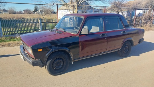 Продам Ваз 2105 инжектор 2006 (2)