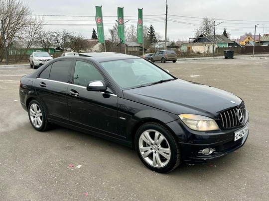 MERCEDES C-KLASSE. 

2008 год. 

C200 (1)