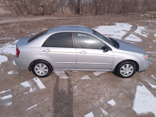 Kia Cerato SX 1,6л
2005
158 т.км