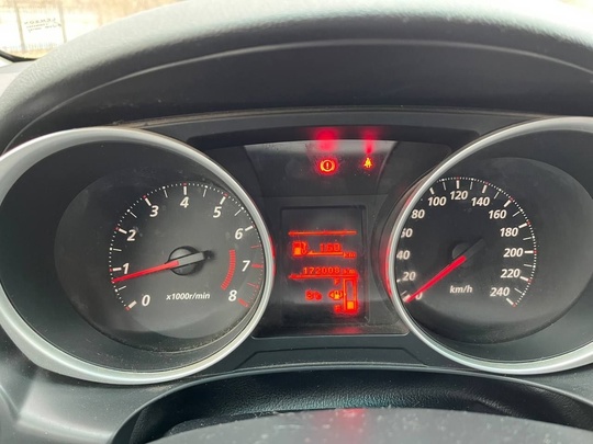 Продаётся Mitsubishi ASX 1.6 бензин, (6)