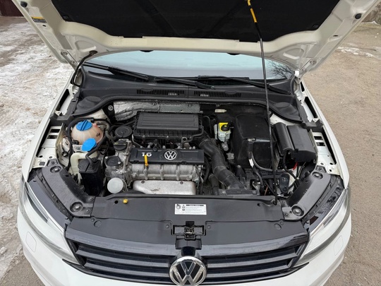 Volkswagen Jetta, 1.6 АКПП, 2015 (9)