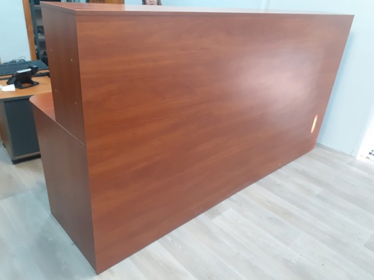 Срочно!

Продам столы для офиса – (2)