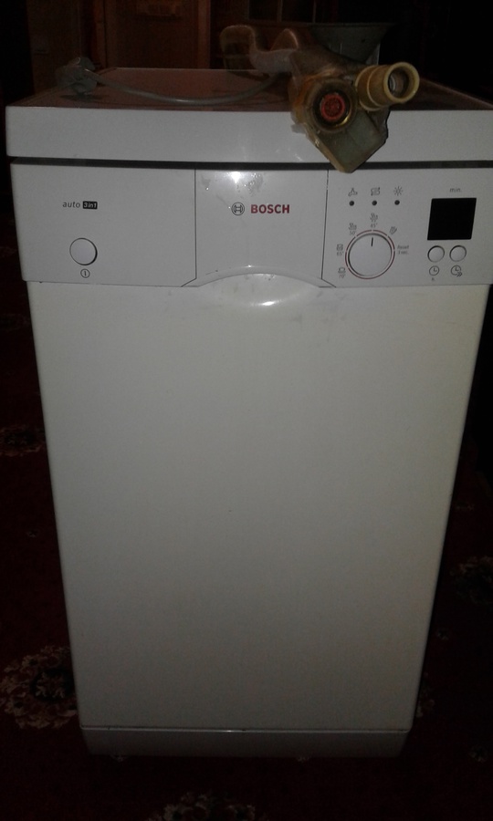 Продам посудомоечную машину Bosch SD13N1B (1)