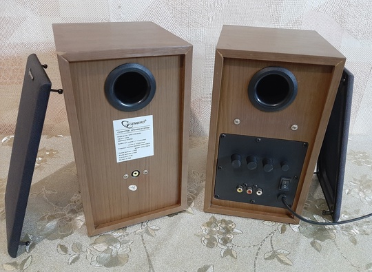 Продам компьютерную акустику Gembird 2.0 (2)
