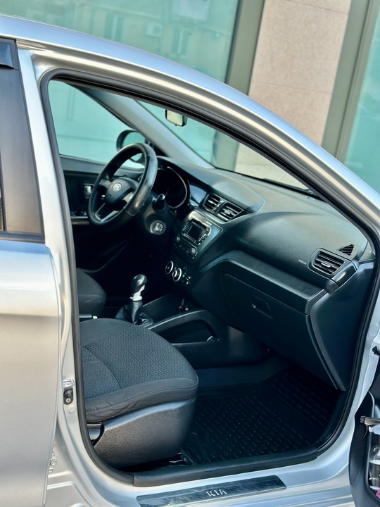 Продам Kia Rio Киа Рио (2)