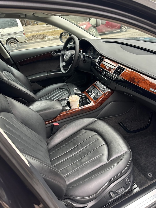 Audi a8 Лонг полный привод (7)