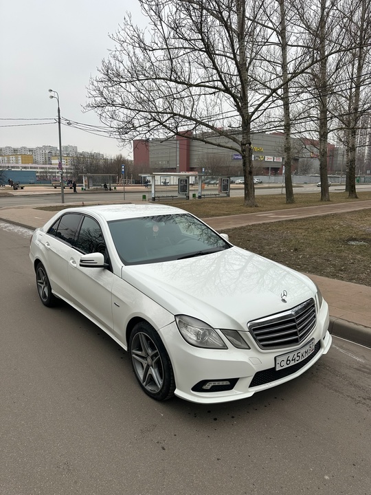 Mercedes E212 2010год 2.1 турбодизель!!!136