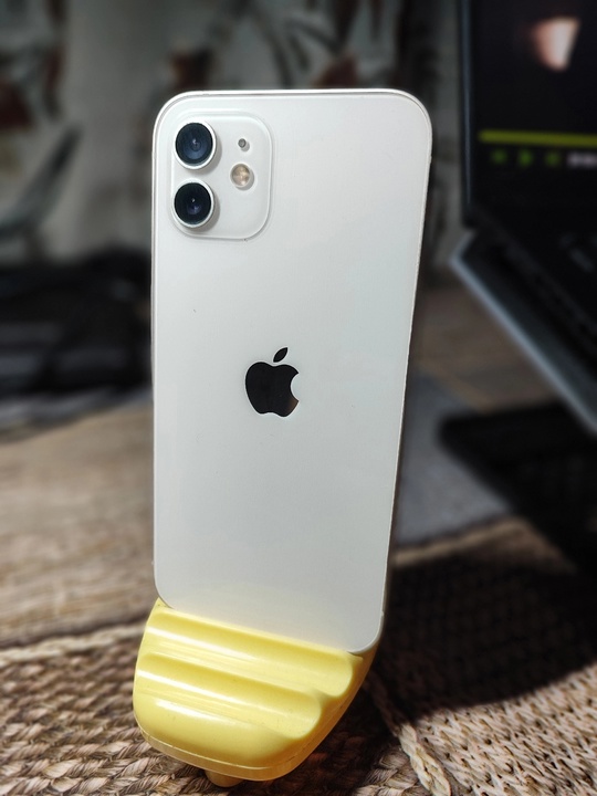 Продам IPhone 12 128 GB (2)