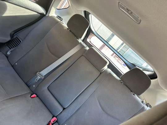 Продам Toyota Prius 30 2012 (9)