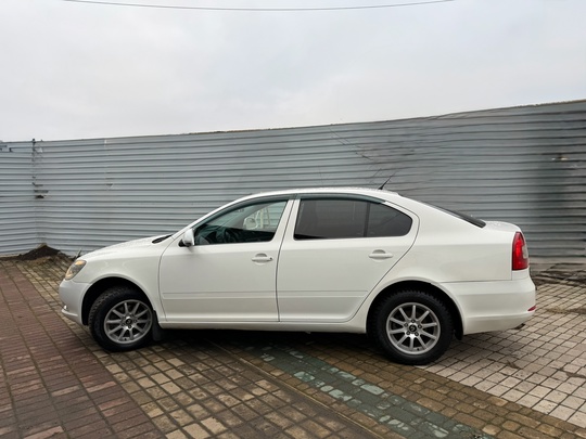 Skoda Octavia A5 2013г.
1.6 MPi (1)