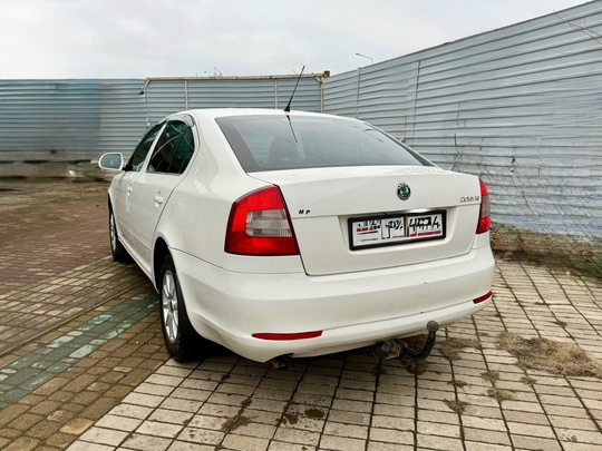 Skoda Octavia A5 2013г.
1.6 MPi (2)