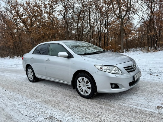 Toyota Corolla 2008г.
1.6 бензин автомат
(Роботизированная (1)