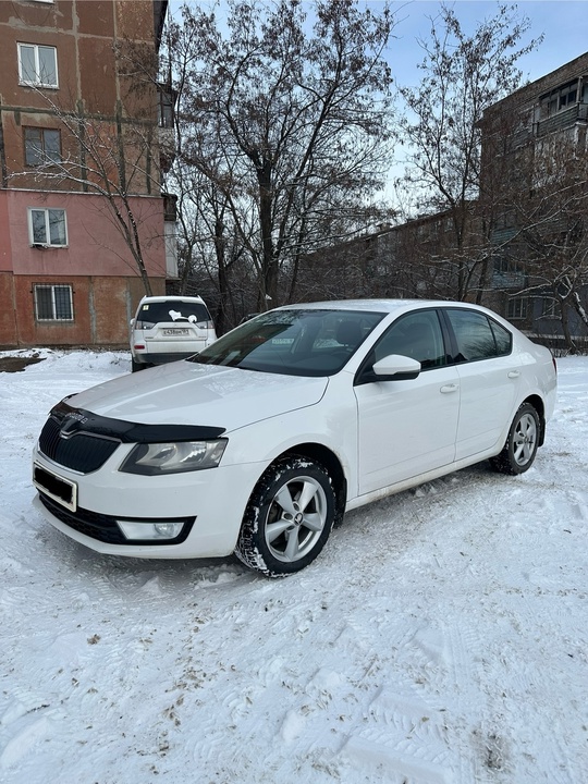 SKODA OCTAVIA A7 2014 года.
Один