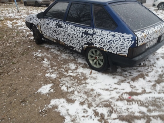 Продам , 2001 г 
Дно