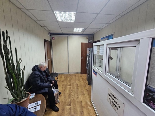 Продается коммерческое помещение, ул. Бакинских (2)