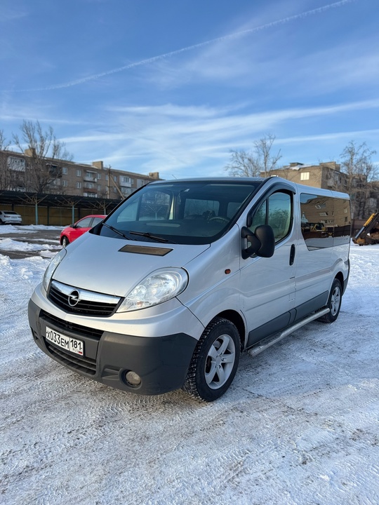 Продам Opel Vivaro
2007 год выпуска
2.0 (2)