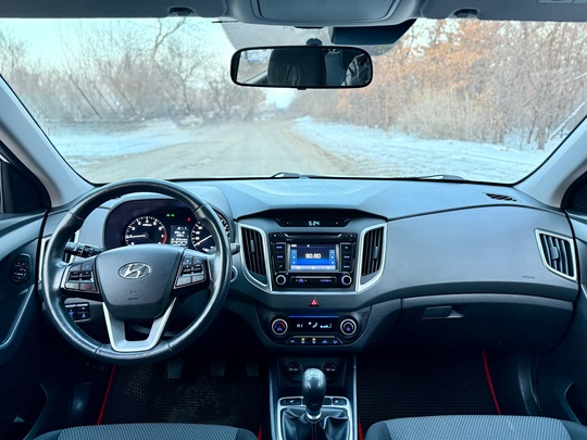 Hyundai Creta 2019г..
Состояние нового авто!
Полная (4)