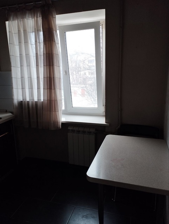 Продам трешку, кв Волкова 7/93, (8)