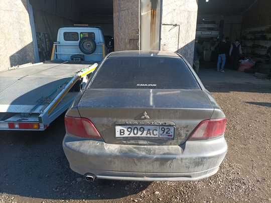 Продам Митсубиси Галант 2002г.в. пробег (1)