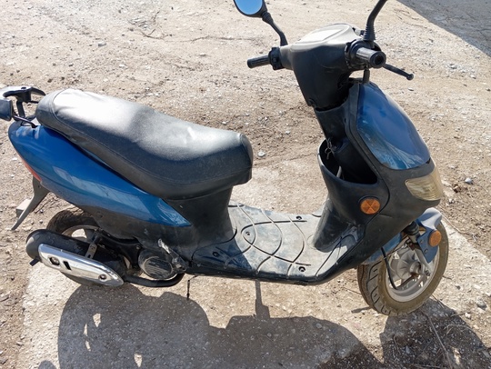 Продам мопед. 16.000 руб. Стоял