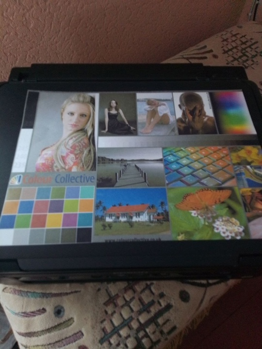 Продам МФУ Epson L222 
Цена (1)