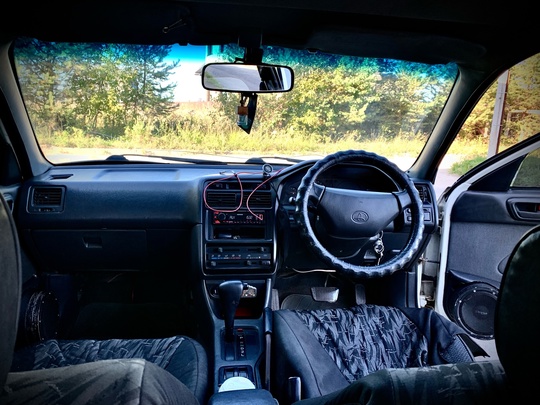 Продам Toyota Caldina 1.5 Автомат,1997 (6)