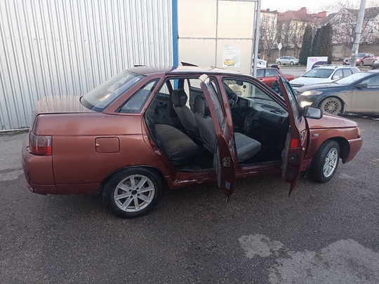 Продам 2110 99 г Карб (6)