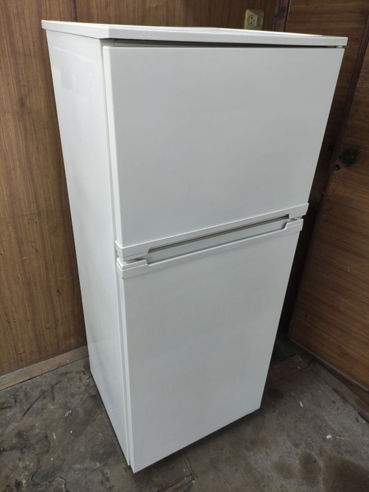 Продам 2х камерный холодильник высотой