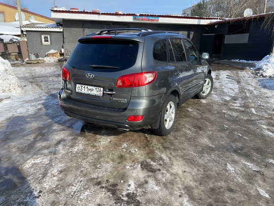 HYUNDAI Santa Fe 
Год выпуска (3)