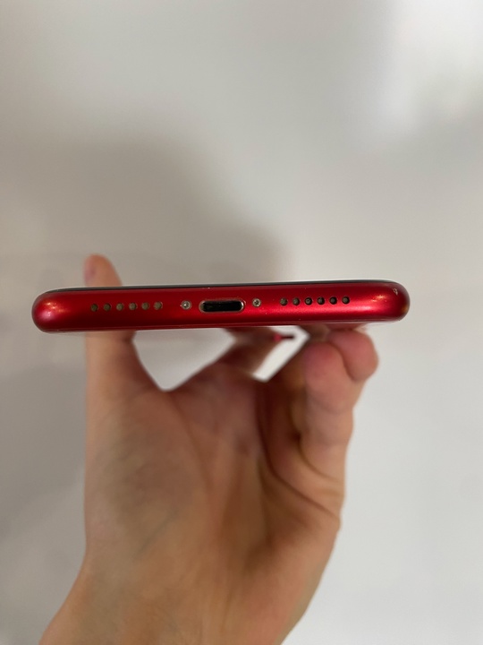 Продам iPhone XR/64 gb 
Телефон (4)