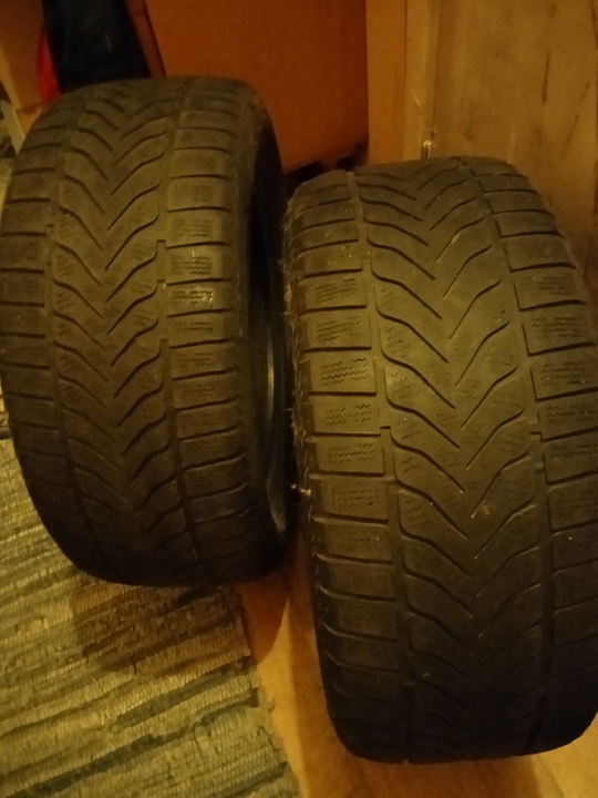 Донецк продам резина зима. (4)