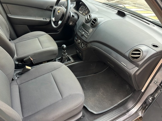 - Chevrolet Aveo 1.4 МТ (6)
