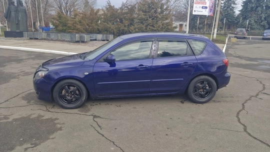 Продам Мазду 3 2004 1.6 (4)