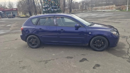Продам Мазду 3 2004 1.6 (5)