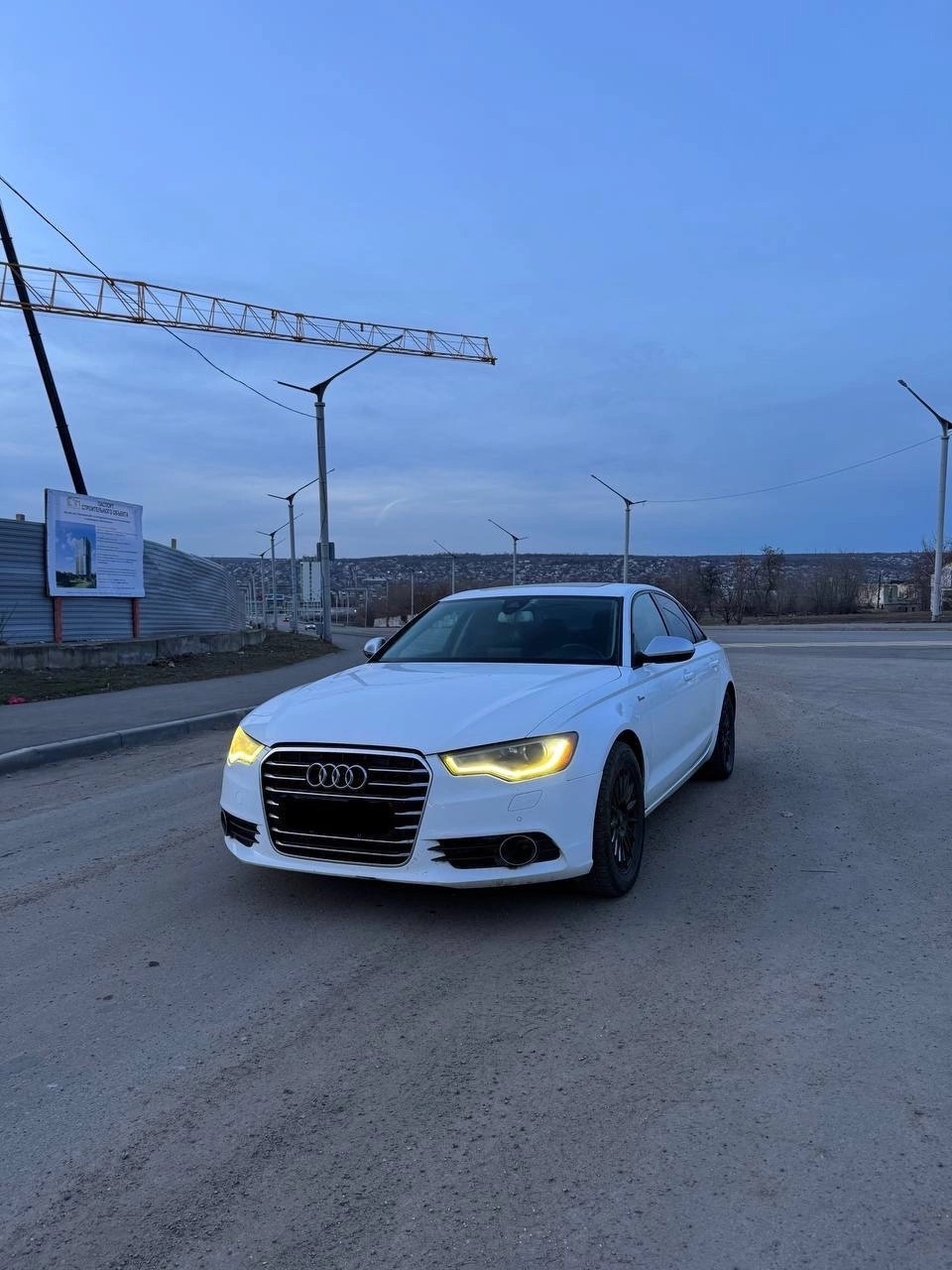 Продам  AUDI A6 C7 (1)