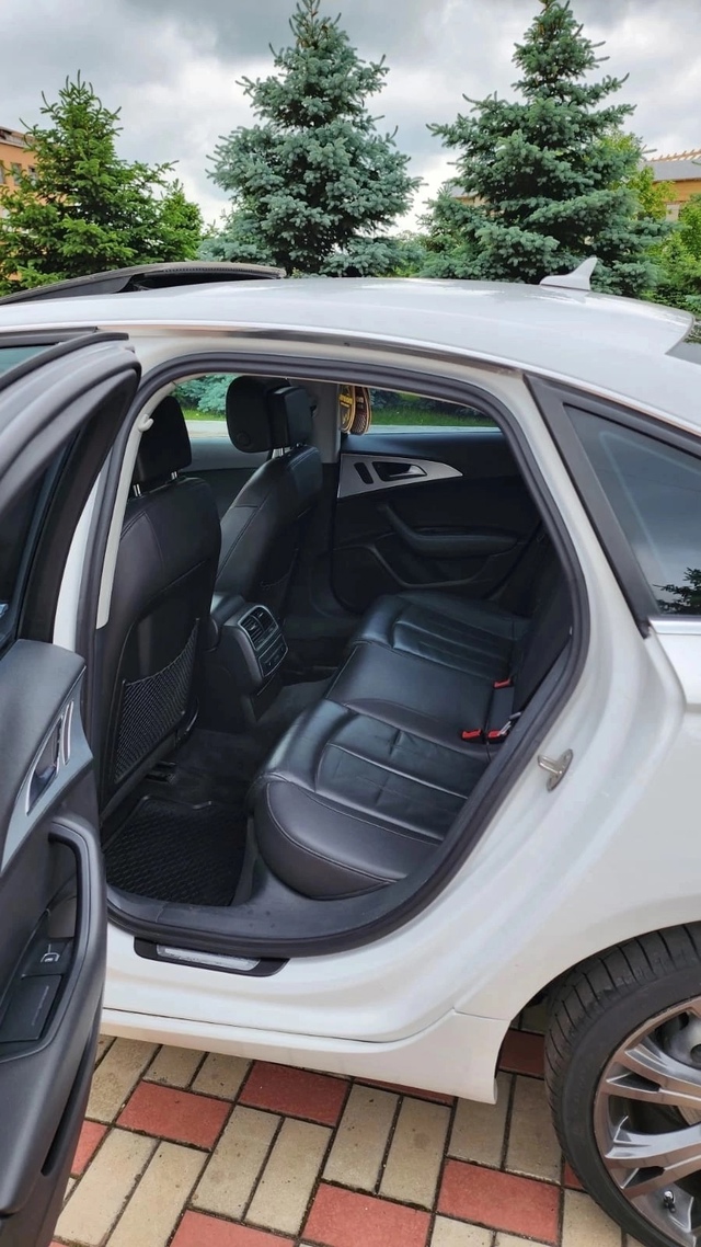 Продам  AUDI A6 C7 (9)