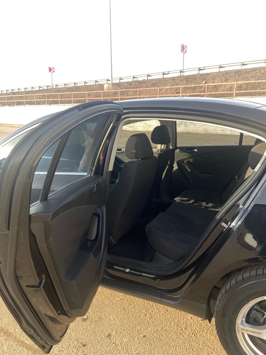 Продам Volkswagen Passat B6 2007. (3)