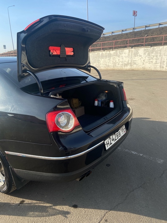 Продам Volkswagen Passat B6 2007. (4)