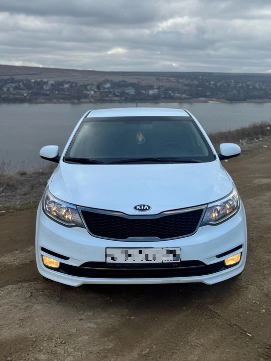 Продам Kia Rio 3 (рестайлинг)
Год-2015
Мотор (1)