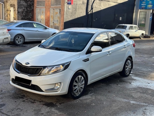 Продам
Kia Rio 3
Год-2015
Мотор 1.6
Пробег-151000(родной)
Коробка-Автомат 6ст
1