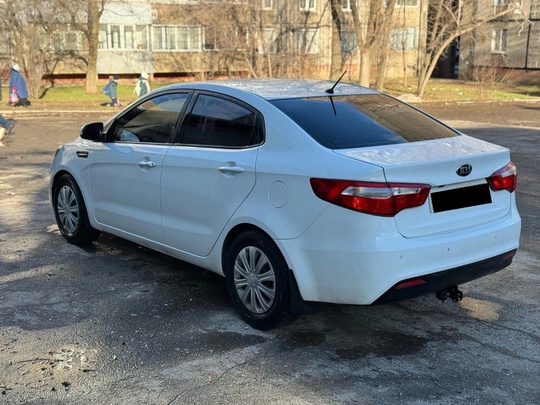 Продам
Kia Rio 3
Год-2015
Мотор 1.6
Пробег-151000(родной)
Коробка-Автомат 6ст
1 (3)