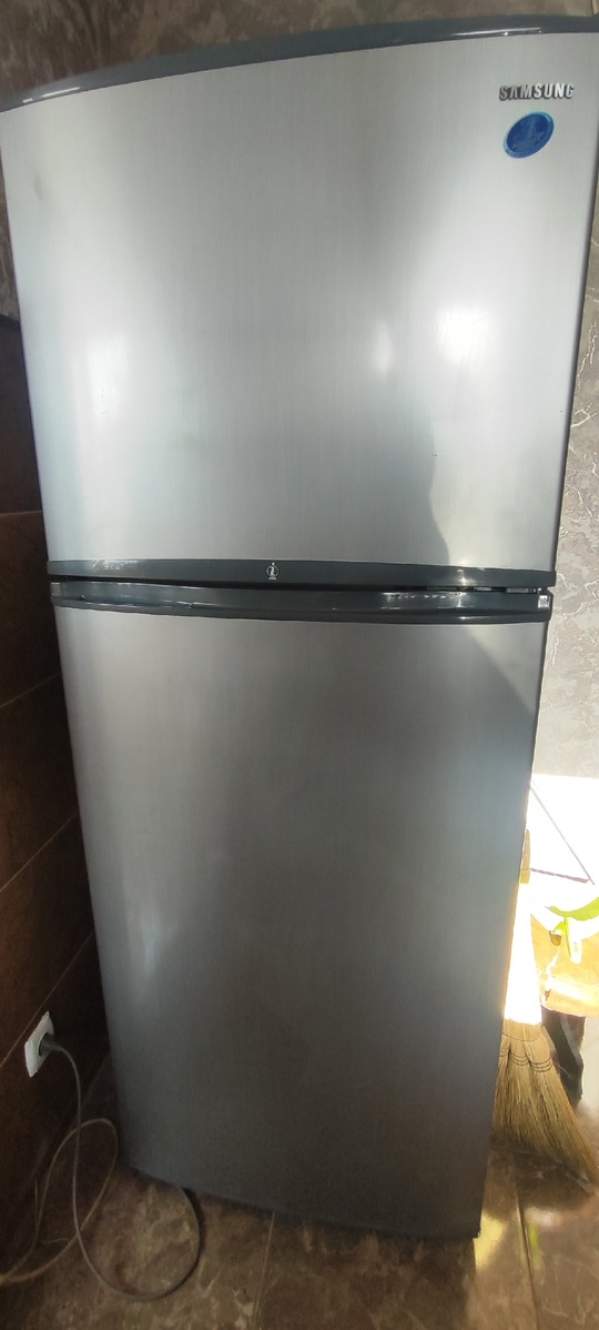Продам холодильник Samsung no frost