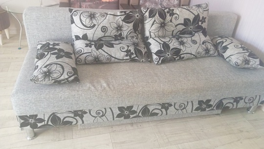 Продам диван еврокнижка 
5000 руб
