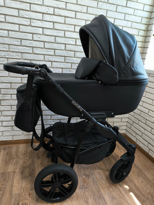 Продам коляску 2 в 1