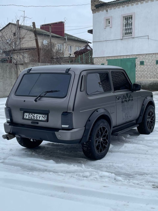 Лада 4х4 2121 Нива 2012г.
130000 (2)