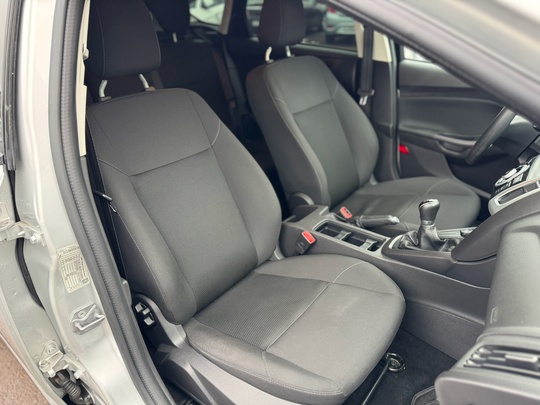 В продаже в Луганске
Ford Focus (5)