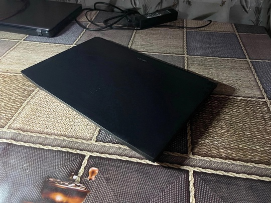 Обменяю игровой ноутбук MSI 17.3 (2)